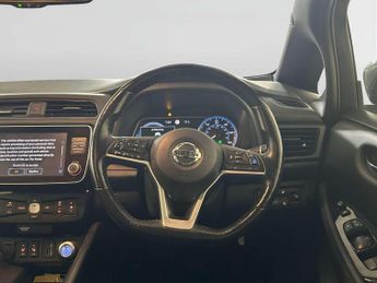 Nissan Leaf 40kWh N-Connecta Hatchback 5dr Electric Auto (150 ps)