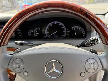 Mercedes-Benz CL 4.7 CL500 V8 BlueEfficiency Coupe 2dr Petrol G-Tronic+ Euro 5 (s