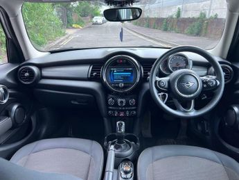 MINI Hatch 1.5 Cooper Classic Steptronic Euro 6 (s/s) 5dr