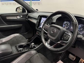 Volvo XC40 2.0 T4 R-Design Auto AWD Euro 6 (s/s) 5dr
