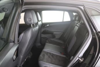 Volkswagen ID.4 Pro 77kWh Life Auto 5dr