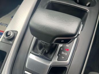 Audi A4 2.0 TDI 35 Technik S Tronic Euro 6 (s/s) 4dr