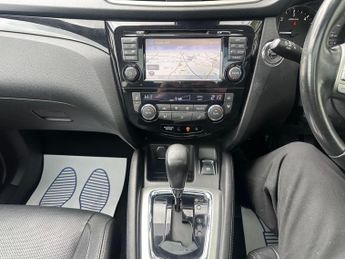 Nissan Qashqai 1.6 dCi Tekna XTRON 2WD Euro 5 (s/s) 5dr