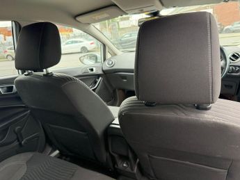 Ford Fiesta 1.0T EcoBoost Titanium Euro 6 (s/s) 5dr