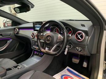 Mercedes-Benz CLA 2.1 CLA220d AMG Line Coupe 7G-DCT Euro 6 (s/s) 4dr