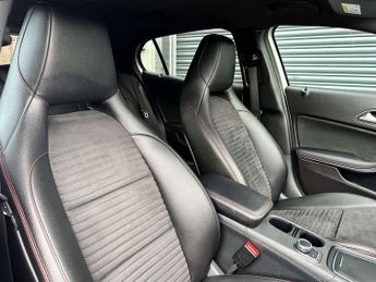 Mercedes-Benz GLA 2.1 GLA 200 AMG Line Executive D 4Matic Auto 4WD 5dr