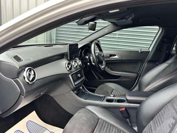 Mercedes-Benz GLA 2.1 GLA 200 AMG Line Executive D 4Matic Auto 4WD 5dr