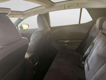 Lexus RZ 450e 71.4kWh Takumi SUV 5dr Electric Auto DIRECT4 (313 ps)