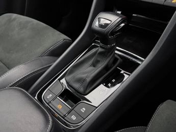 Skoda Karoq 1.5 TSI ACT SE L DSG Euro 6 (s/s) 5dr