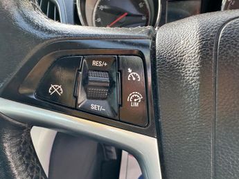 Vauxhall Astra 1.6 16v Elite Auto Euro 5 5dr