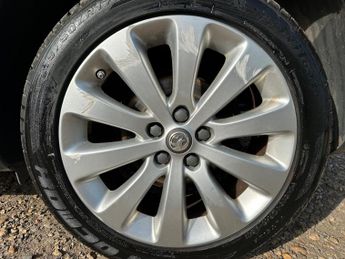 Vauxhall Astra 1.6 16v Elite Auto Euro 5 5dr