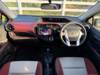 Toyota Aqua 1.5 PETROL HYBRID AUTOMATIC