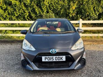 Toyota Aqua 1.5 PETROL HYBRID AUTOMATIC