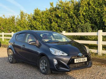 Toyota Aqua 1.5 PETROL HYBRID AUTOMATIC