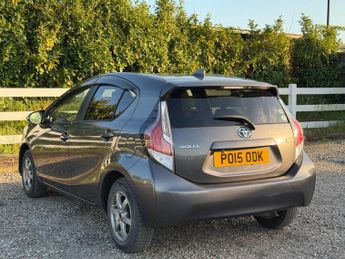 Toyota Aqua 1.5 PETROL HYBRID AUTOMATIC