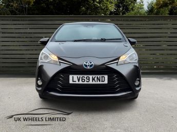 Toyota Yaris 1.5 VVT-h Icon Tech E-CVT Euro 6 (s/s) 5dr