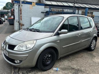 Renault Scenic 1.6 VVT Dynamique 5dr