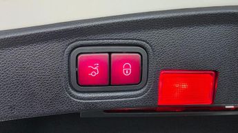 Mercedes-Benz C Class 2.1 C220d AMG Line (Premium) G-Tronic+ Euro 6 (s/s) 2dr