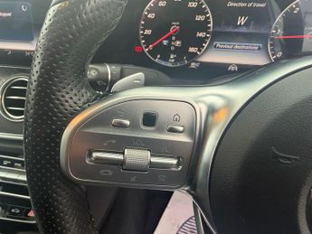 Mercedes-Benz E Class 2.0 E220d AMG Line (Premium Plus) G-Tronic+ Euro 6 (s/s) 4dr