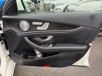 Mercedes-Benz E Class 2.0 E220d AMG Line (Premium Plus) G-Tronic+ Euro 6 (s/s) 4dr