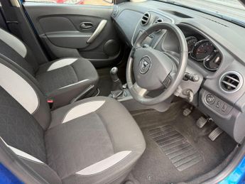 Dacia Sandero Stepway 0.9 TCe Laureate Euro 6 (s/s) 5dr