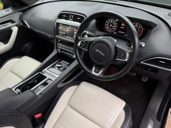 Jaguar F-PACE 2.0 D180 R-Sport Auto AWD Euro 6 (s/s) 5dr