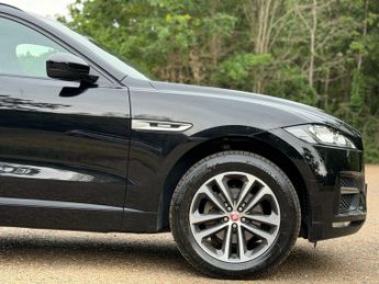 Jaguar F-PACE 2.0 D180 R-Sport Auto AWD Euro 6 (s/s) 5dr