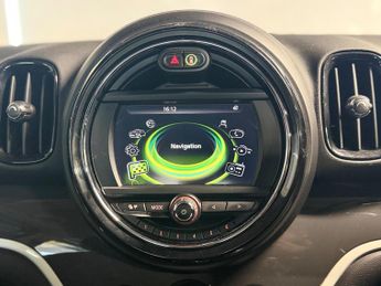 MINI Countryman 1.5 7.6kWh Cooper SE Auto ALL4 Euro 6 (s/s) 5dr