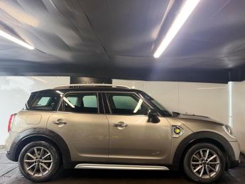 MINI Countryman 1.5 7.6kWh Cooper SE Auto ALL4 Euro 6 (s/s) 5dr