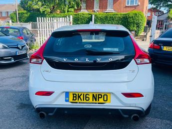 Volvo V40 1.5 T2 R-Design Nav Auto Euro 6 (s/s) 5dr
