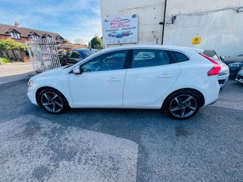 Volvo V40 1.5 T2 R-Design Nav Auto Euro 6 (s/s) 5dr
