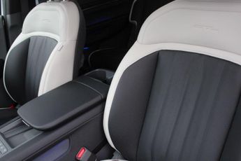 Kia EV9 99.8kWh GT-Line S Auto AWD 5dr (7 Seat)