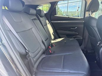 Hyundai TUCSON 1.6 h T-GDi Ultimate SUV 5dr Petrol Hybrid Auto Euro 6 (s/s) (23