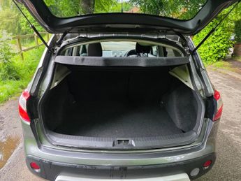 Nissan Qashqai 1.6 n-tec 2WD Euro 5 5dr