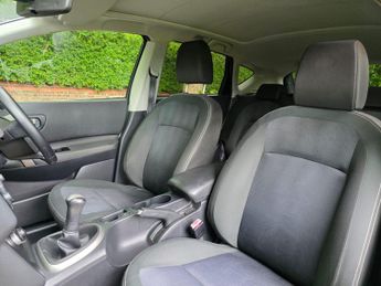 Nissan Qashqai 1.6 n-tec 2WD Euro 5 5dr