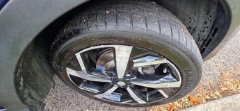 Nissan Qashqai 1.2 DIG-T Tekna XTRON Euro 6 (s/s) 5dr