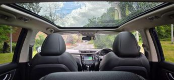 Nissan Qashqai 1.2 DIG-T Tekna XTRON Euro 6 (s/s) 5dr