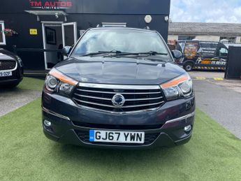 SsangYong Turismo 2.2D EX T-Tronic Euro 6 5dr