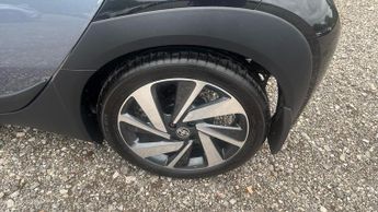 Toyota Aygo X 1.0 VVT-i Edge x-shift Euro 6 (s/s) 5dr