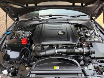 Jaguar XE 2.0d R-Sport Auto Euro 6 (s/s) 4dr