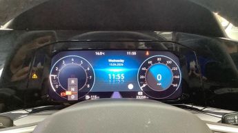 Volkswagen Golf 1.5 eTSI MHEV Style DSG Euro 6 (s/s) 5dr