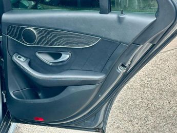 Mercedes-Benz C Class 2.1 C220d AMG Line G-Tronic+ Euro 6 (s/s) 4dr