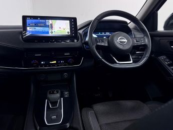 Nissan Qashqai 1.3 DIG-T MHEV N-Connecta SUV 5dr Petrol Hybrid XTRON Euro 6 (s/