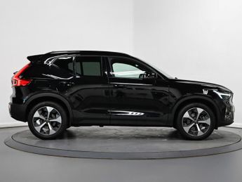 Volvo XC40 Plus B3 (163 hp) Auto