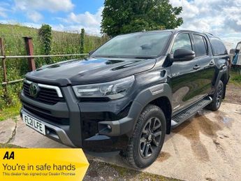 Toyota Hi Lux 2.8 D-4D Invincible X Auto 4WD Euro 6 (s/s) 4dr