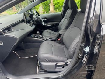 Toyota Corolla 1.8 VVT-h Icon Tech CVT Euro 6 (s/s) 5dr