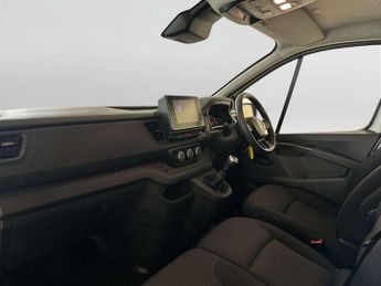 Renault Trafic 2.0 dCi Blue SL28 Business+ Panel Van 5dr Diesel Manual L1 H1 Eu