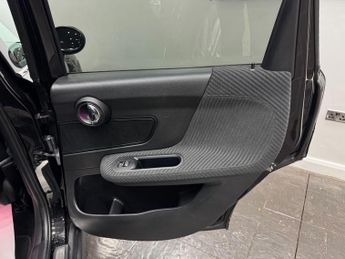 MINI Countryman 1.5 Cooper SUV 5dr Petrol Auto 6Spd ALL4 Euro 6 (s/s) (136 ps)