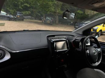 Toyota AYGO 1.0 VVT-i x-clusiv Euro 5 5dr Euro 5