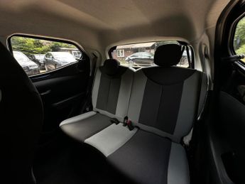 Toyota AYGO 1.0 VVT-i x-clusiv Euro 5 5dr Euro 5